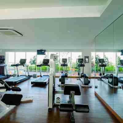 Modern and Cozy Studio Menteng Park Apartment Fitness & Recreational Facilities