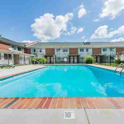 デイズ イン バイ ウィンダム コロンバス インディアナ Fitness & Recreational Facilities