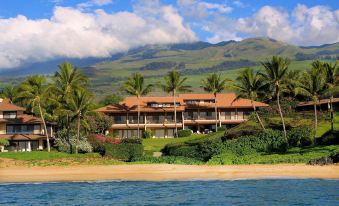 Makena Surf- CoralTree Residence Collection