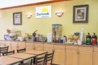 Days Inn by Wyndham Fort Myers
