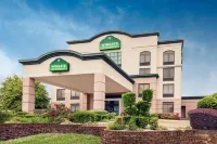 Holiday Inn Express & Suites Longview North