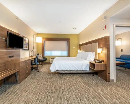 Holiday Inn Express & Suites FREMONT - MILPITAS CENTRAL by IHG Hotels in Fremont