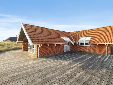 "Drusilla" - 800m from the Sea Отели в г. Hvide Sande