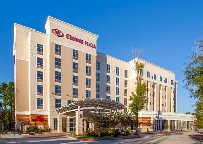 Crowne Plaza Shenandoah - Woodlands Area Hotels in Shenandoah