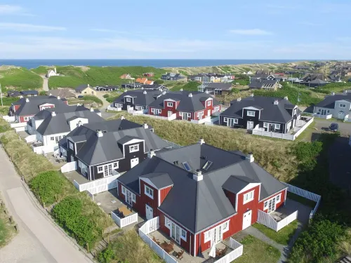 "Eleonore" - 100m from the Sea Hotels in Sondervig