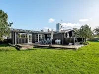 "Vivina" - 250m from the Sea