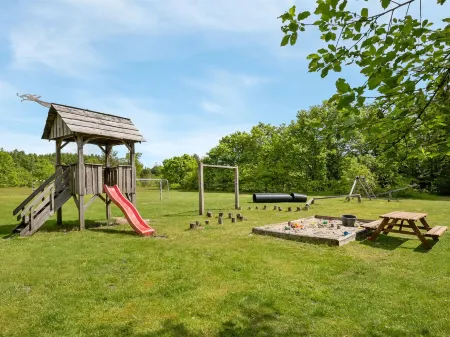 "Tydulf" - 34km from the Sea