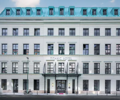 Titanic Gendarmenmarkt Berlin Hotels in Berlin