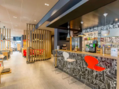 Ibis Genève Centre Lac