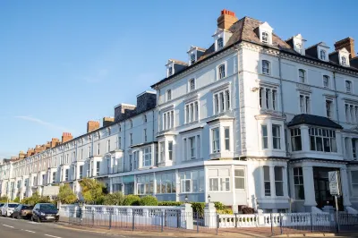 The Marine Hotel Hotels near Rhos-on-Sea URC Church