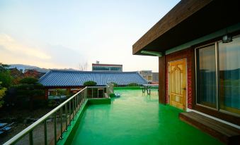 Haninok's Ihwawon House Jeonju
