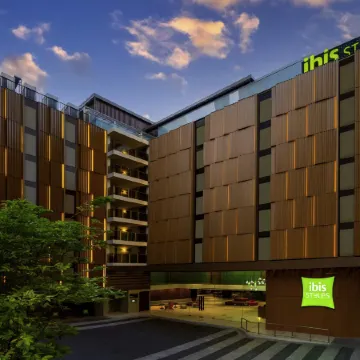 ibis Styles Bangkok Silom Отели рядом с достопримечательностью «Станция MRT Силом»