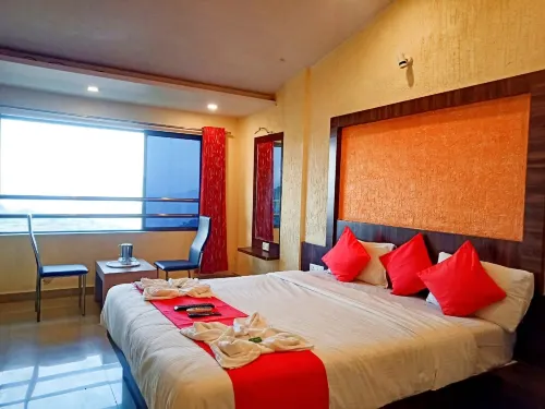 Shivneri Holiday Resort Hotel di Avakali
