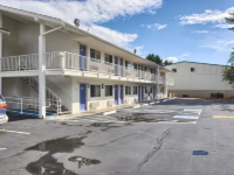 Motel 6 Everett, WA - North Hotels in Everett