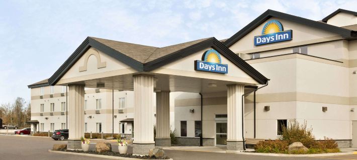 Days Inn by Wyndham Thunder Bay North โรงแรมในทันเดอร์เบย์