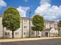 Microtel Inn & Suites by Wyndham Madison East Ξενοδοχεία στην πόλη Madison