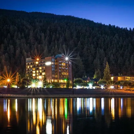 Harrison Hot Springs Resort & Spa
