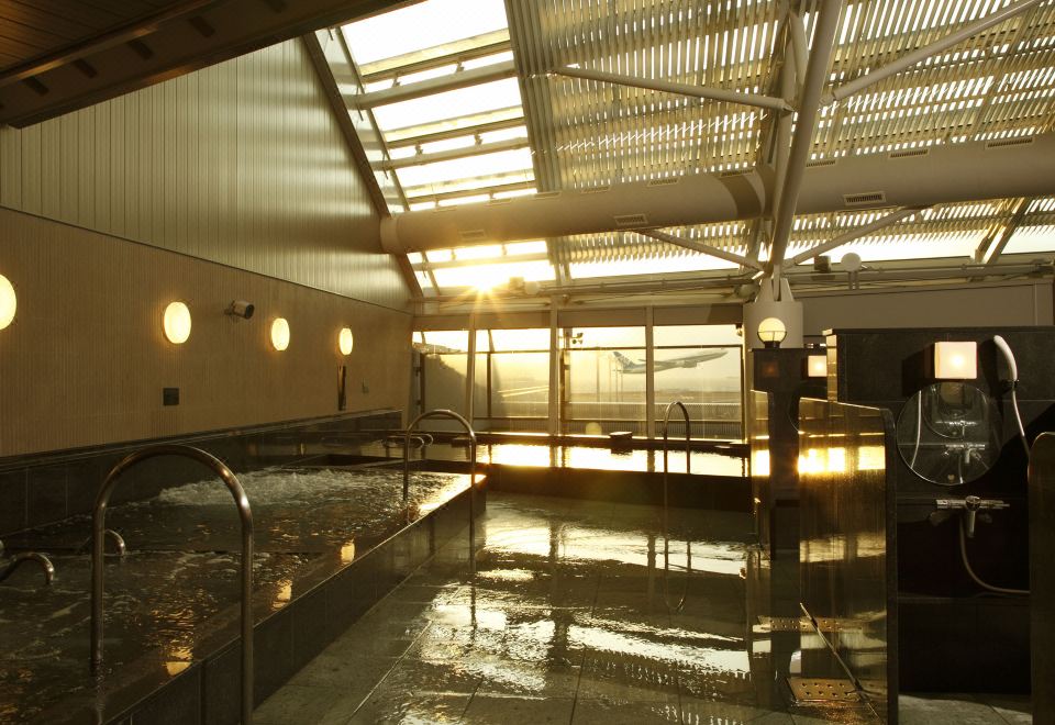 2. 센트레아 호텔..