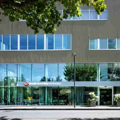 Best Western Plus Hotel Isidore Hotel Exterior