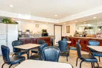 Americas Best Value Inn Paris - breakfast