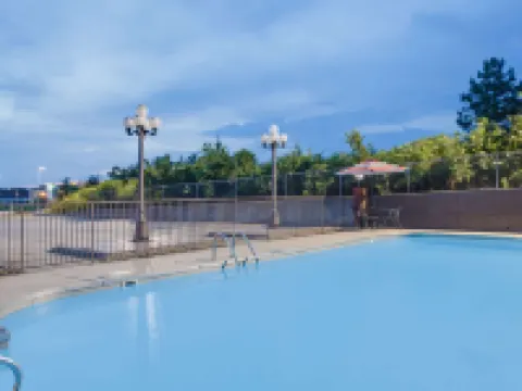 Super 8 by Wyndham Morrilton Hotels in Conway County