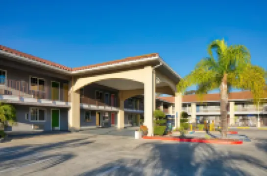 ซิกเนเจอร์ เตเมคูลา โรงแรมในเทเมคูลา