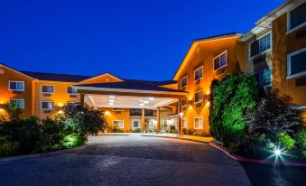 Best Western Plus Caldwell Inn  Suites