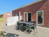 "Nase" - 2km from the Sea -  Privatzimmer
