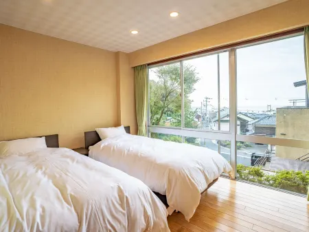 昭恋館 よ志のや