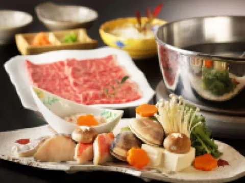 Yugawara Onsen Chitose Hoteles en Yugawara