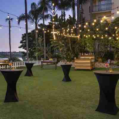 Newport Beach Marriott Bayview Hotel Exterior