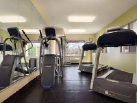 Country Inn & Suites by Radisson, Norman Near University Hotels in Norman