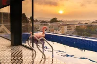 TTR Skypool View Hotel - Yüzme Havuzu