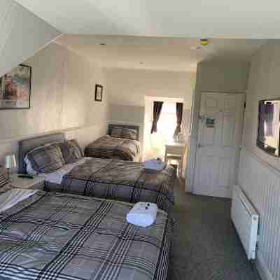 Cara Guesthouse Rooms
