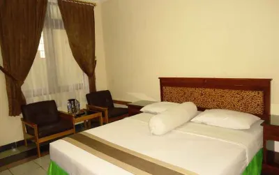 Hotel Permata Mulia Hoteles en Sukarasa