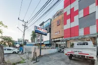 RedDoorz near Pasar Tarapung Siring Banjarmasin