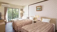 Izukogen Wanwan Paradise Condominium