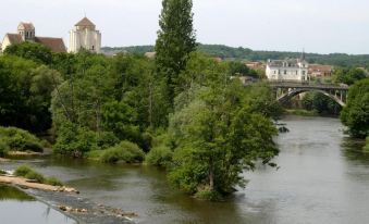 Terres de France - Appart'Hotel la Roche-Posay