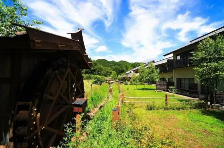Tsutaya Tokinoyado Kazari