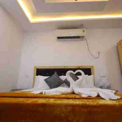 Hotel the Queen Jawalamukhi Rooms