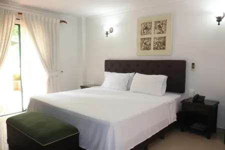 Hotel Palmera Real Отели в г. Лома Меса де Руитоке