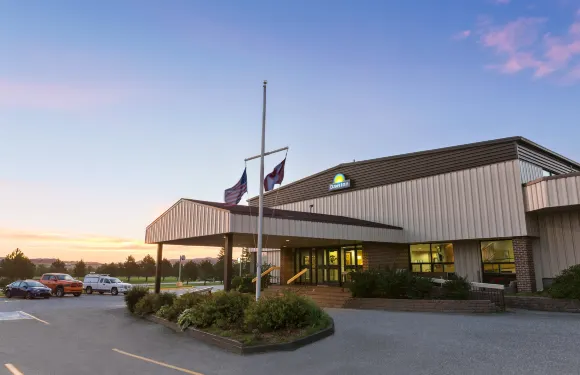 斯蒂芬維爾戴斯酒店