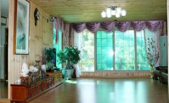 Gapyeong Cheongpyeong White Pension