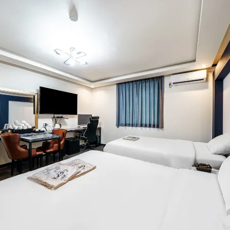 Gunsan Hotel G7