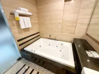 Holiday Inn CIKARANG JABABEKA by IHG - Hot Springs