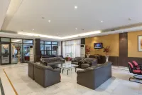 Hotel Chandigarh Beckons