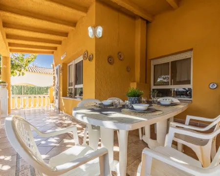 Ernestina Hotels in Deltebre