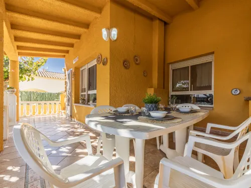 Ernestina Hotels in Deltebre