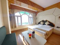 Brightland Hotel Near Mall Road Các khách sạn gần Chadwick Falls