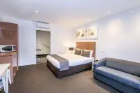 Belmercer Motel Hotels in Geelong
